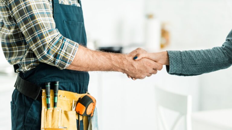 Why Plumbers Should Refer Central Florida Restoration Solutions For Water Damage